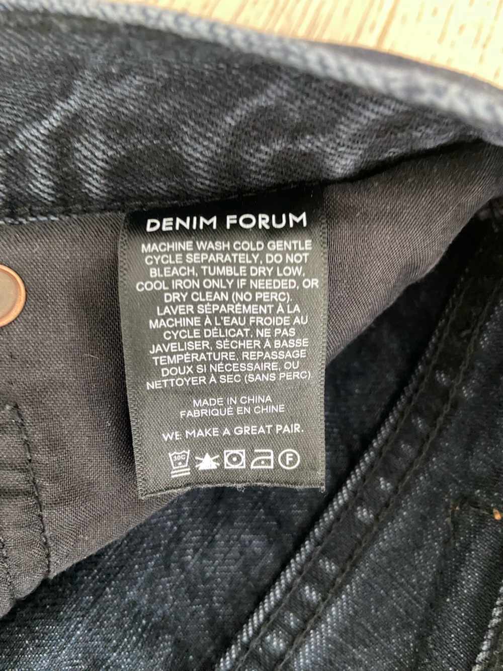 Aritzia Denim Forum Joni High Rise Loose Jeans Faded Black 29 Organic Cotton - Picture 5 of 9